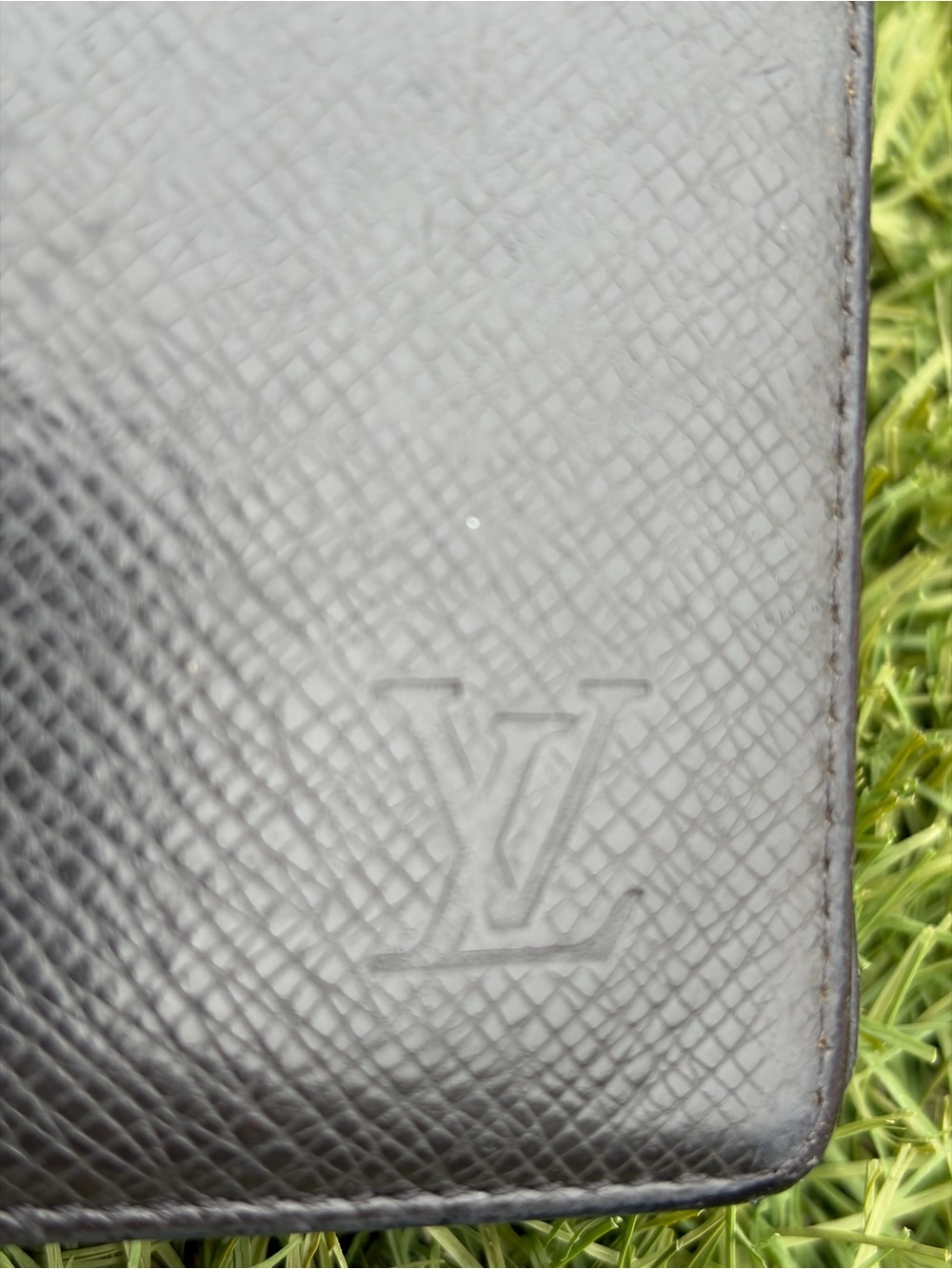Louis Vuitton Epi Leather Checkbook Wallet France Good Condition - Picture 5 of 10